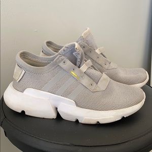 Adidas 💛